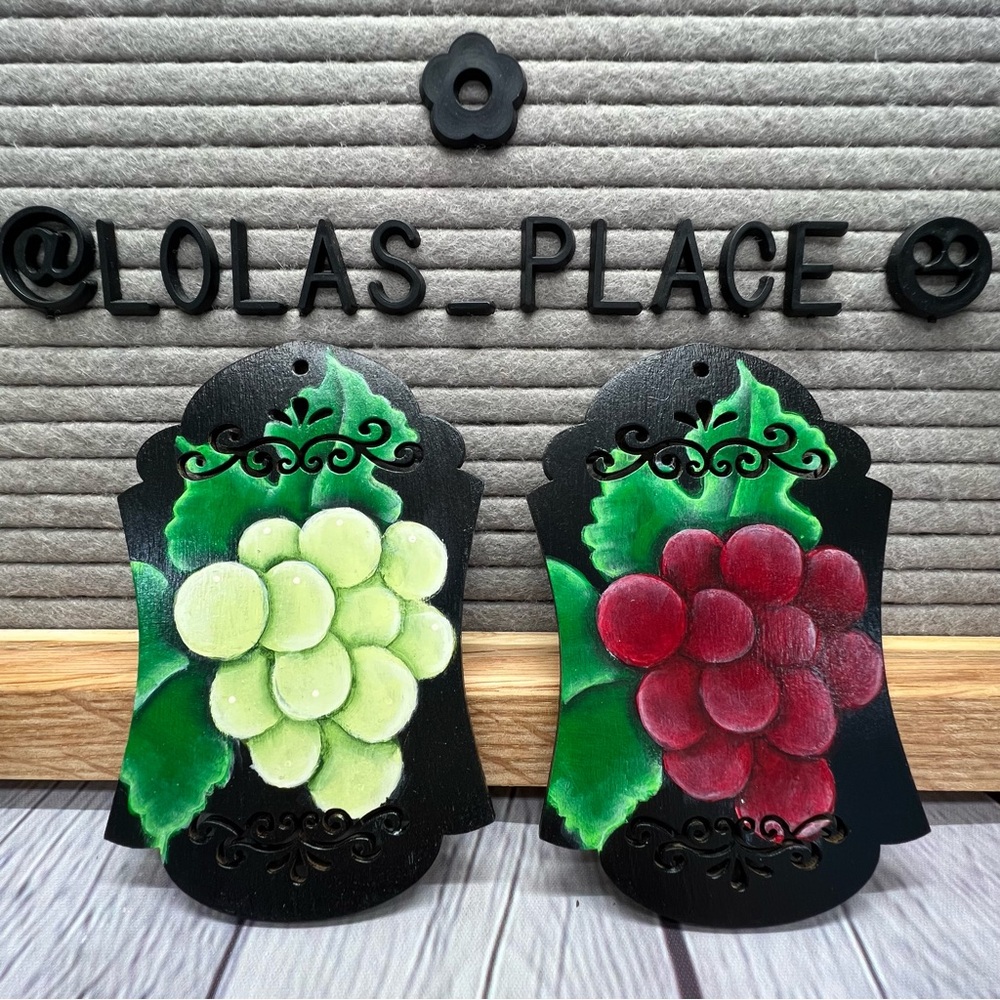 HANDMADE Hand painted Wooden Wine Tags-Set of 2 -NEW